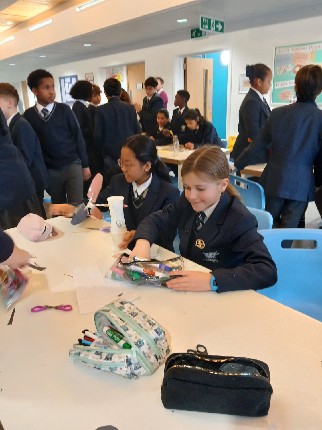 20251204_100758 20251204_100758