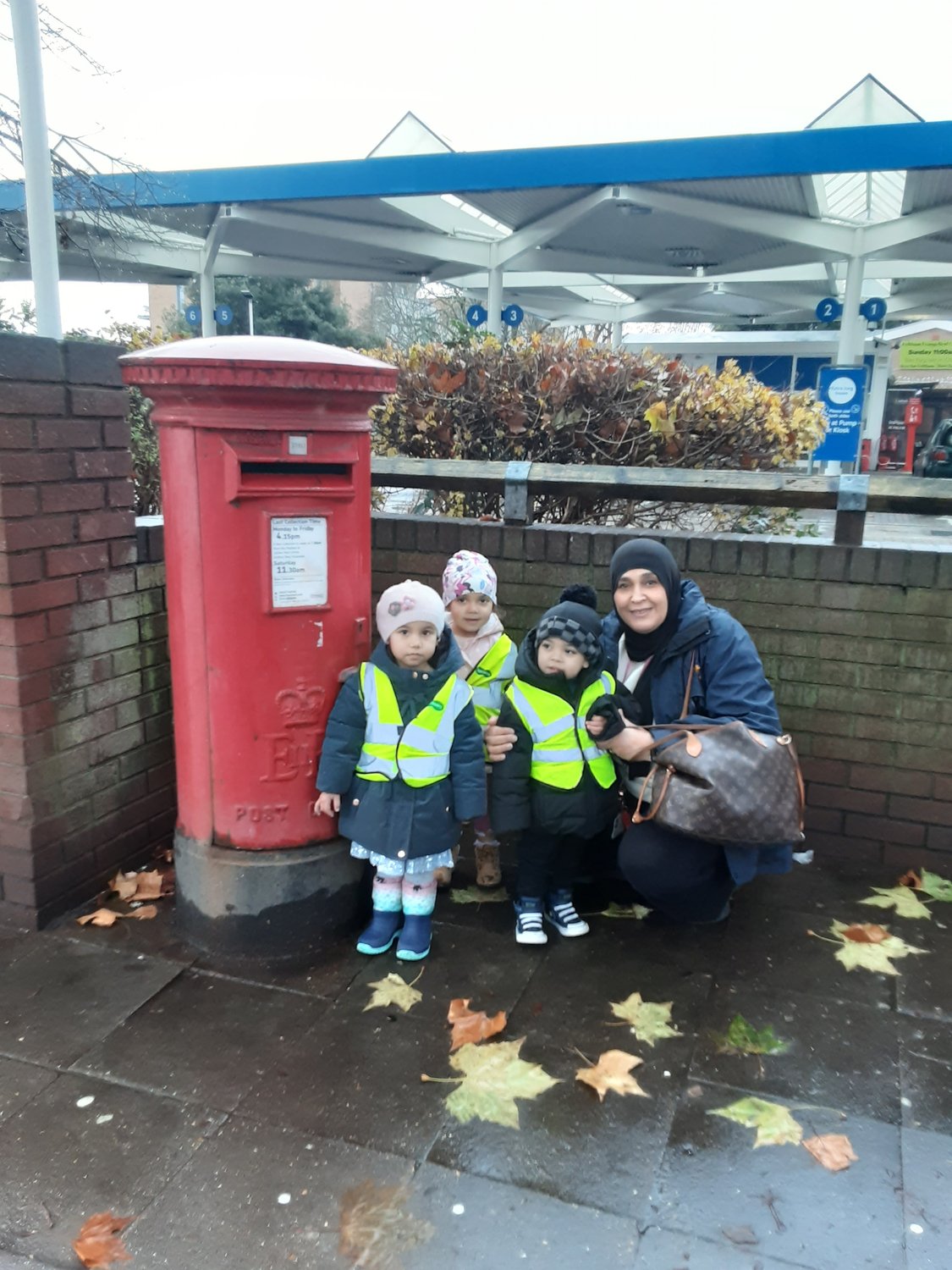 20251204_140007 20251204_140007