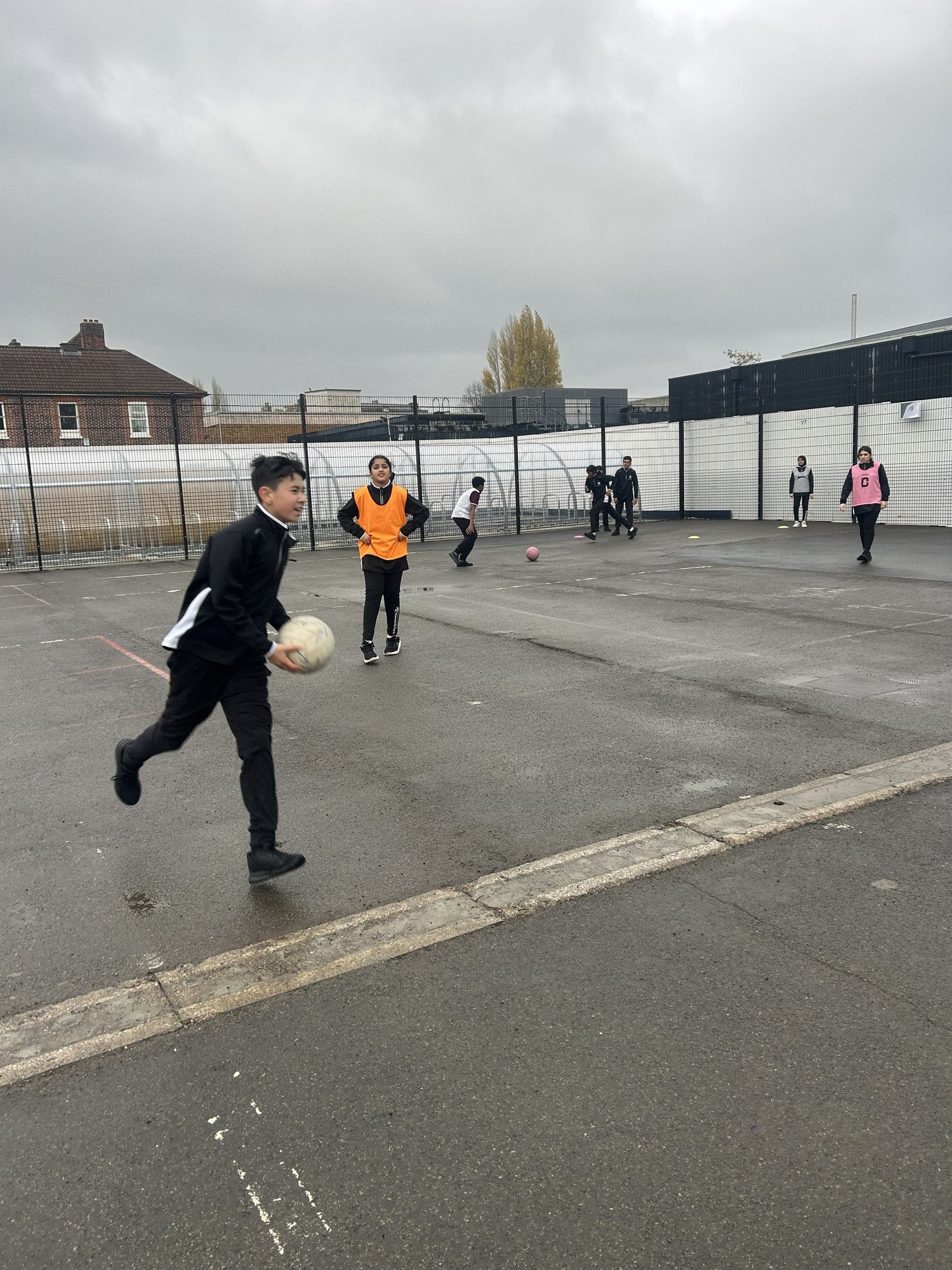 Elbrus playing capture the flag